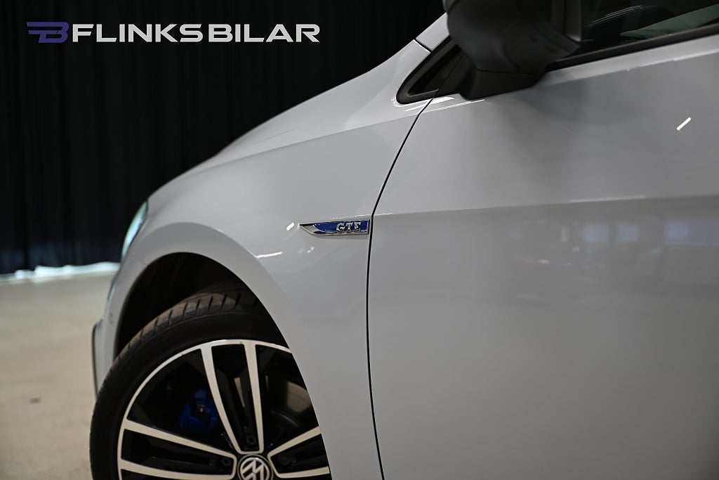 02999075 c26c 44f2 982b 000015533fe7.jpg