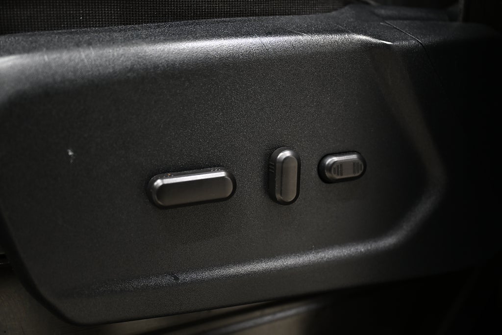 03e61e28 2d17 810b 811c 0000d44ec2de.jpg