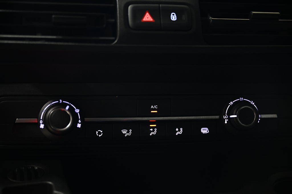 03f1e247 cae8 7392 b3cf 0000fa0aed50.jpg