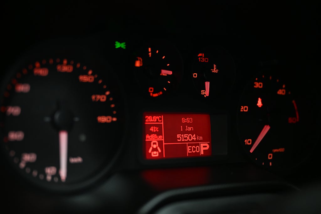 04238ee7 941b 614d 246e 0000bb792c76.jpg
