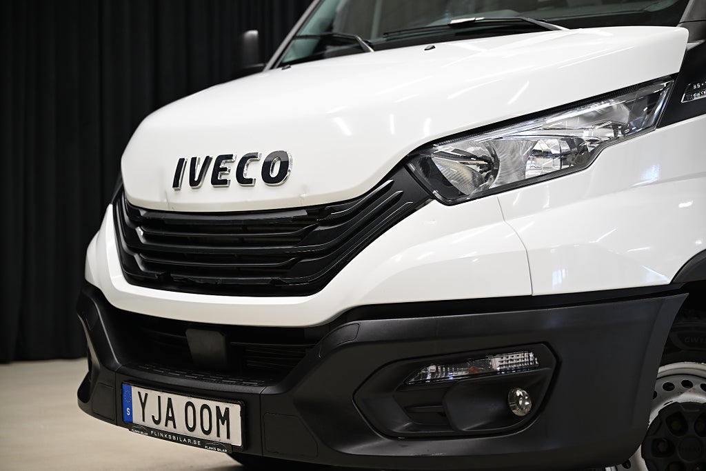 05427b32 f856 8dcd c434 0000fc15384b.jpg