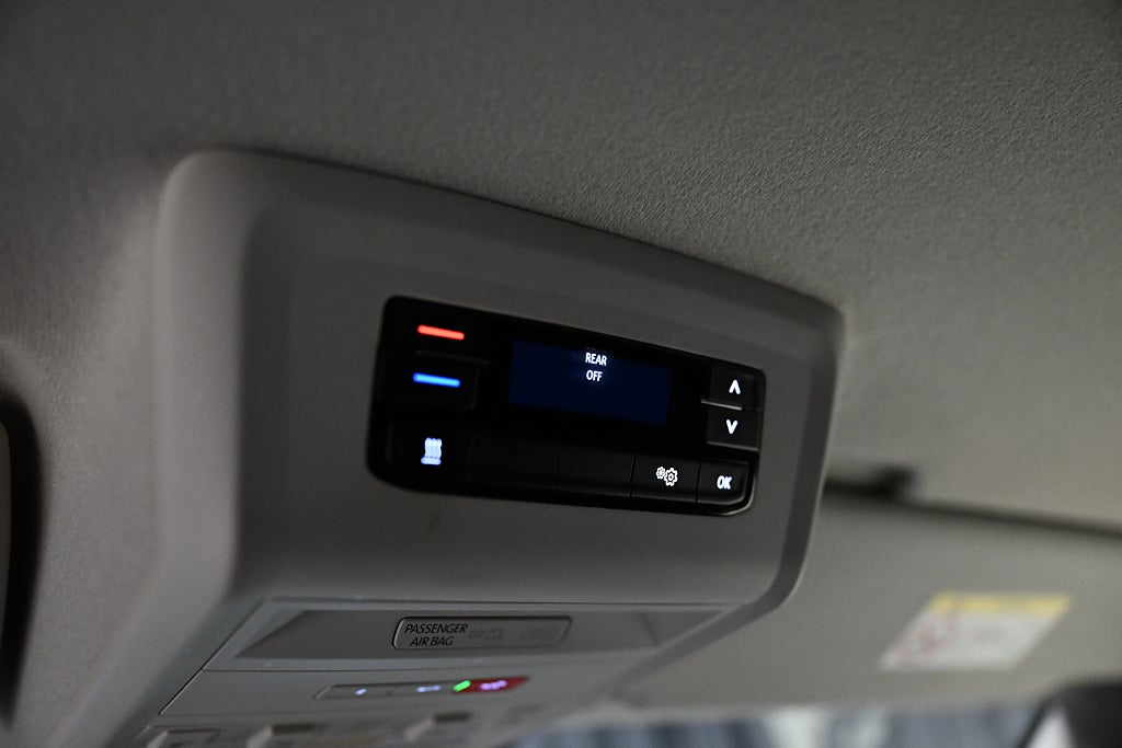 0549c8a3 265c 005e f03b 00002af90d25.jpg