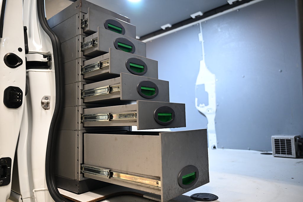 060b67e9 1925 ee5e 8e95 0000bee2bb47.jpg