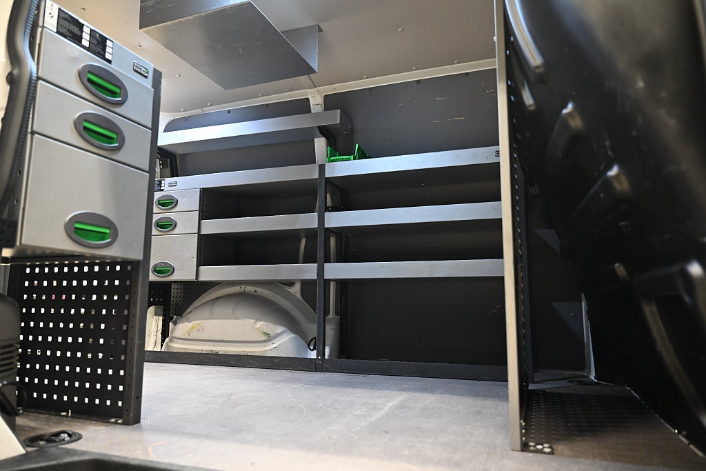 06ad77d2 2115 5677 9594 00009c2b0a3f.jpg