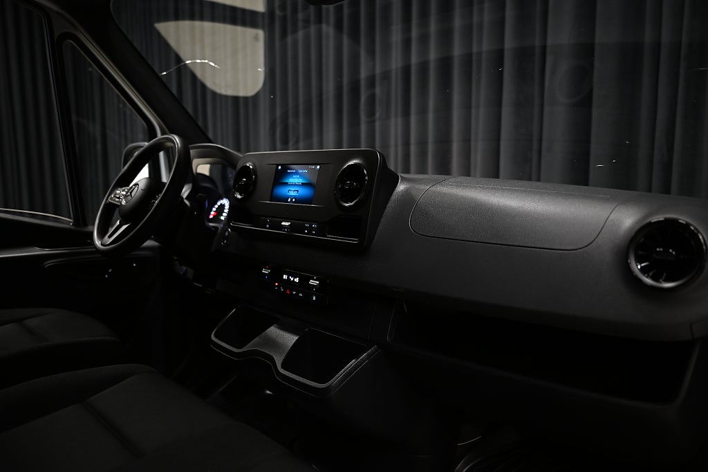 06d90332 67c1 bd11 fe0e 00008f6e4436.jpg