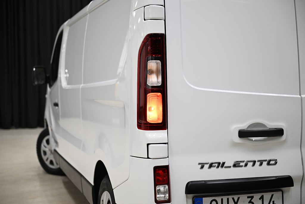 07b40a6e 9024 2c5d 2fb1 00004e499081.jpg