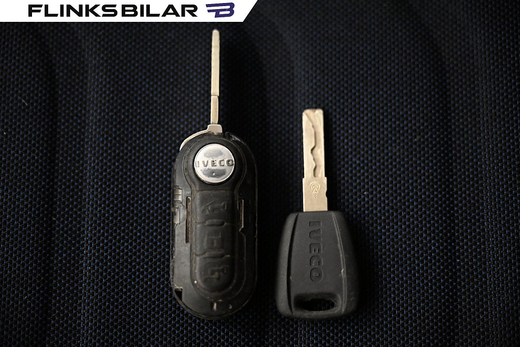 087742de 7feb 95fd 9e86 0000ccc14046.jpg