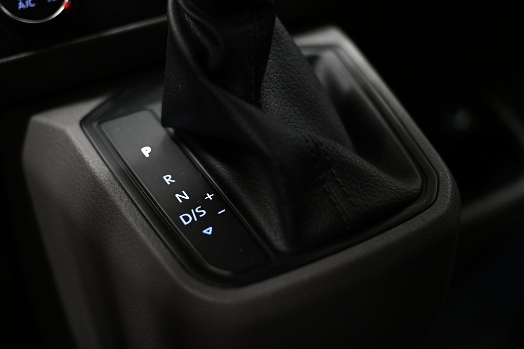 08ad95b9 a2d6 3851 f108 0000a4df92f1.jpg