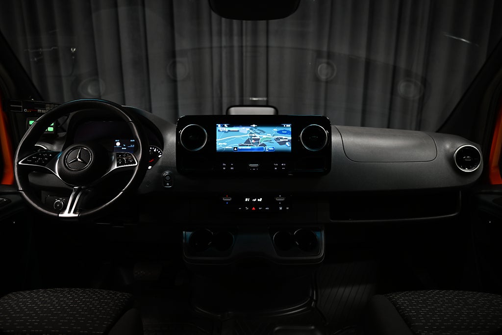 0956333f 1b2f 5427 f311 0000ded456cb.jpg