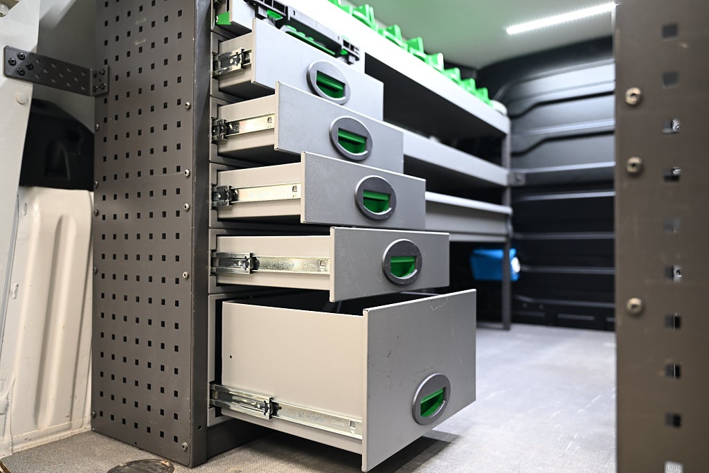 0a40383f f617 ae83 1b3f 00008fd2bc41.jpg