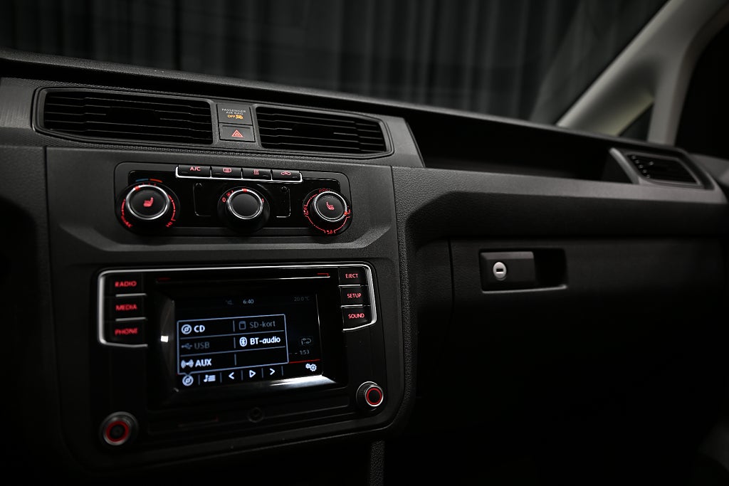 0bb273a2 aeed 0919 15f7 000047427fca.jpg