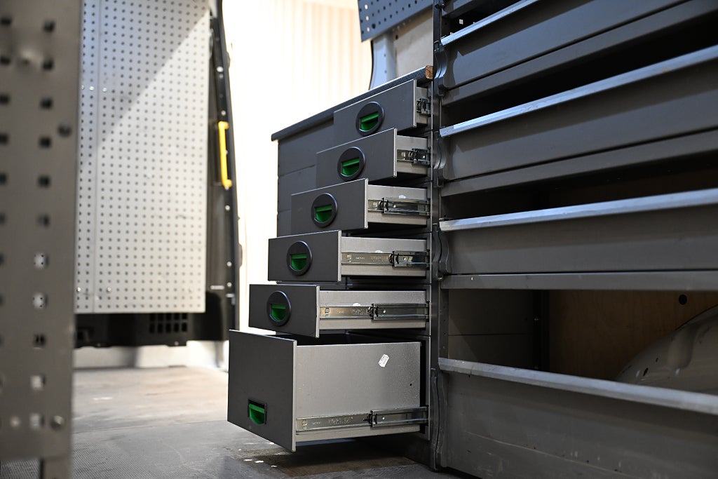 1023c530 a45f 2b72 2275 0000fcacbe3f.jpg