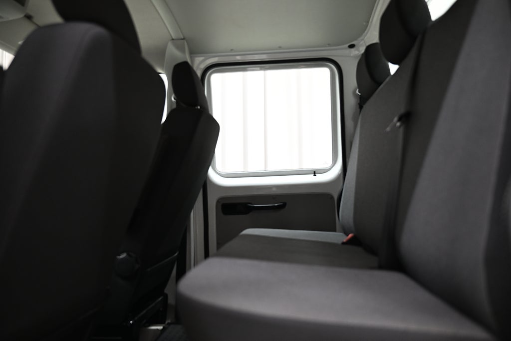 110576d7 c391 17ae 48b5 0000a214bbf2.jpg