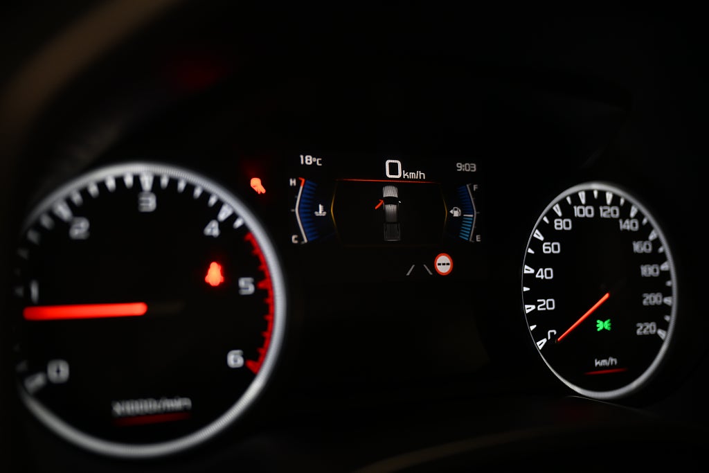 117a093e 6854 28ba 3e9a 0000aef835ec.jpg