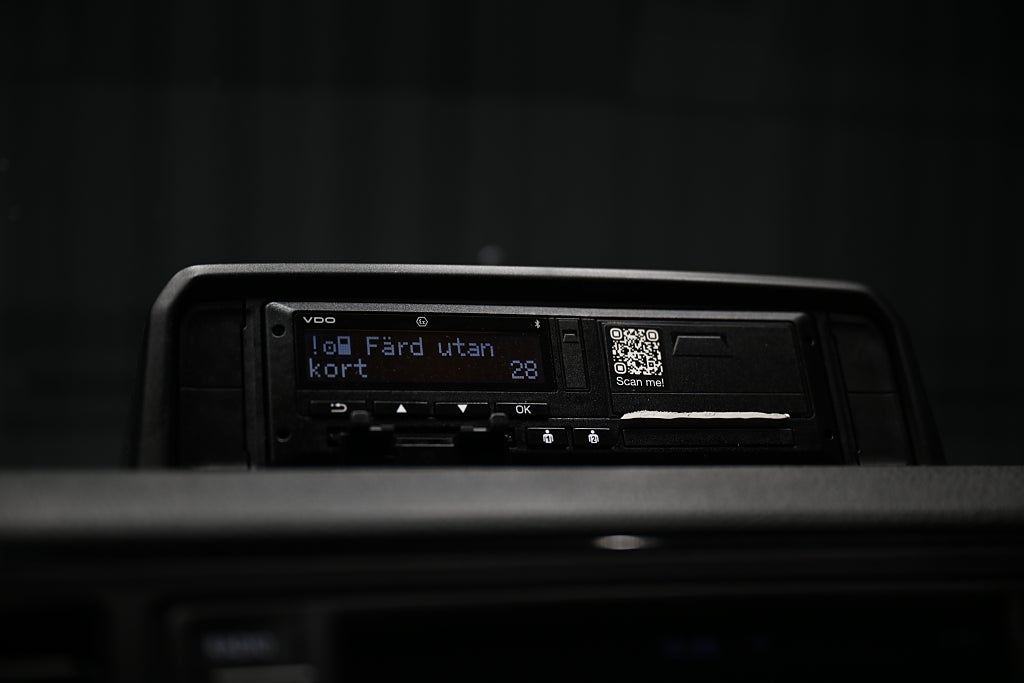 12c191e4 5287 ac9f d64a 00005df3cd3b.jpg