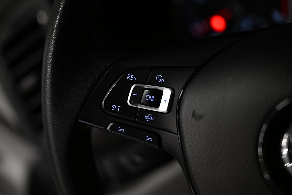 157f8318 dadc 0fee 15f5 00005868f064.jpg