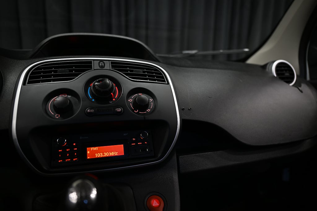 16fff5b2 d1a6 7a88 603a 000033402613.jpg