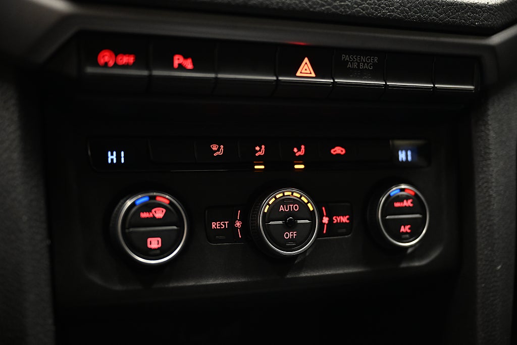 18c462a3 1083 32cc adc8 00002a53dbc3.jpg