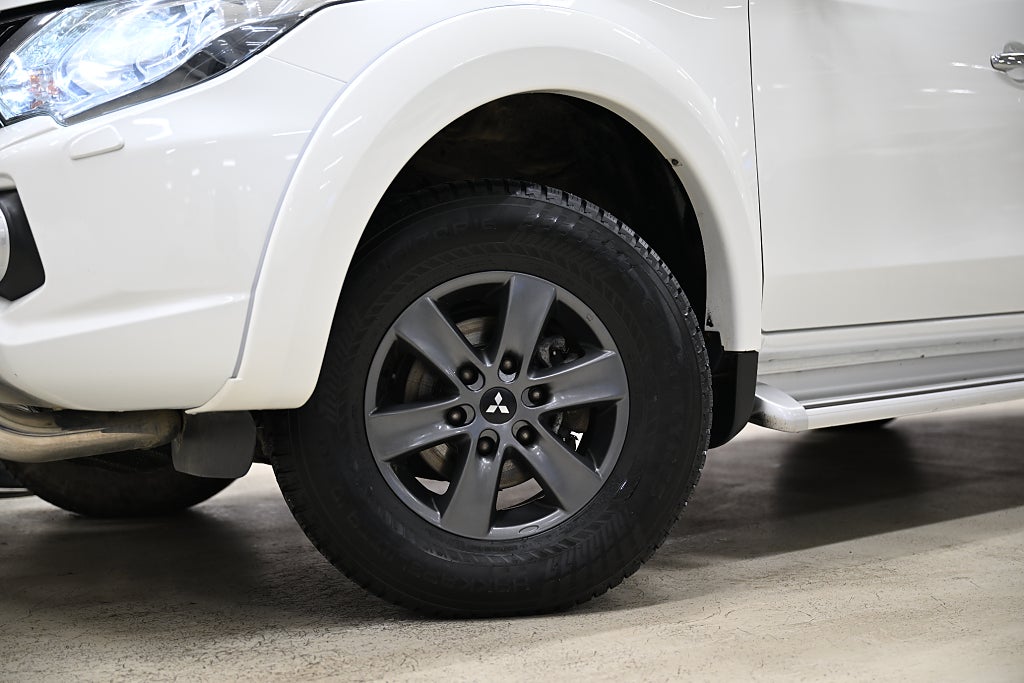 1b8d5536 46db 1fc7 4e54 00002efd96a3.jpg