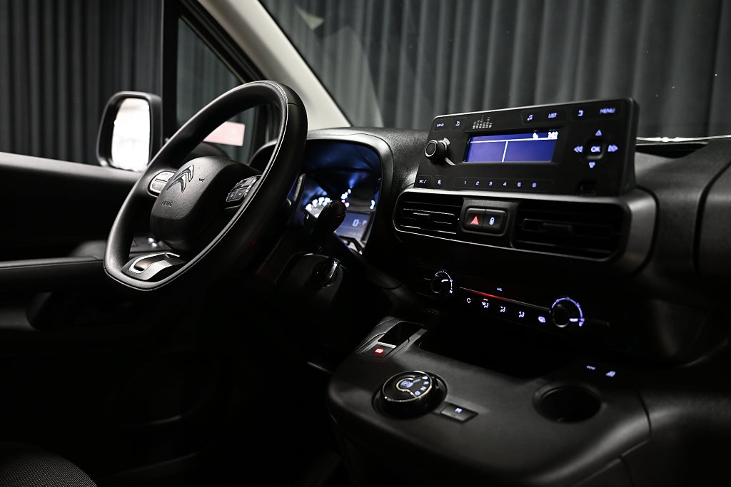 2040e21b dd94 8965 7d65 00005a05dadf.jpg