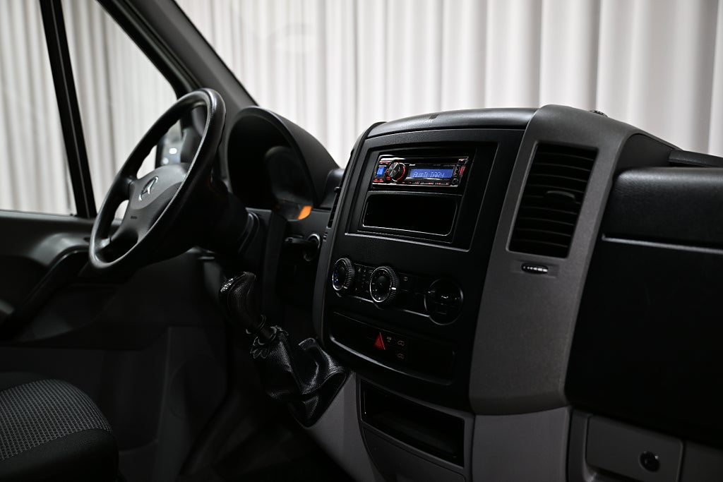 22594285 c4ab 73b1 b955 00002c5b7858.jpg