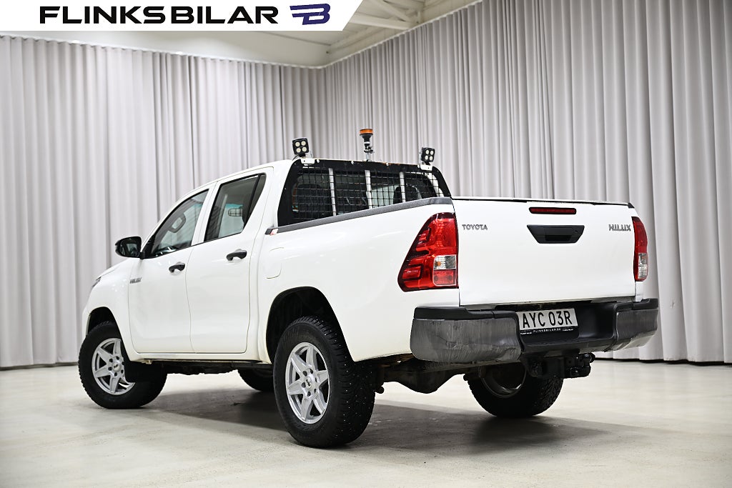 27155320 faf3 5ec3 a75f 0000a7ef8ad5.jpg