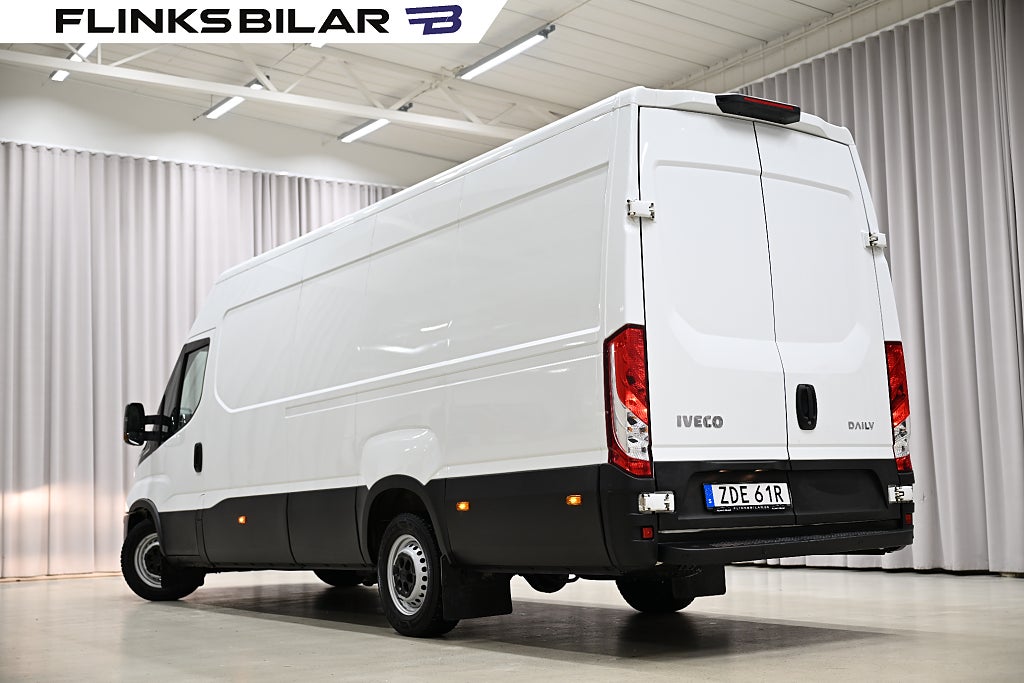 28387ef3 9649 638b f4eb 0000e5d6a053.jpg