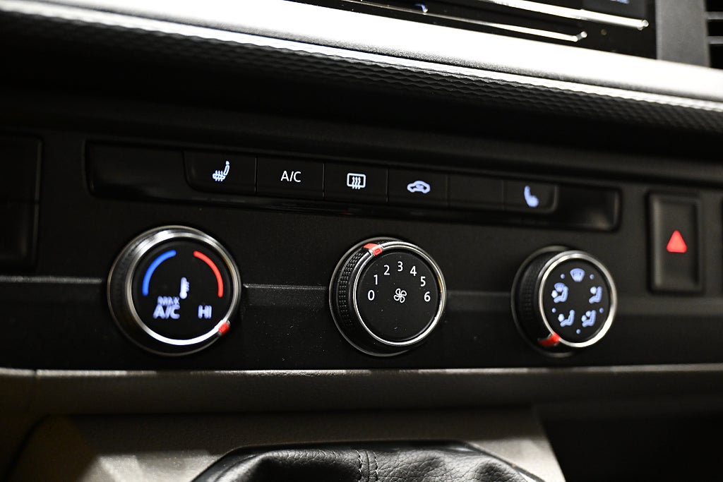 2b850ebc eaaa ecd5 2c9b 000031593137.jpg