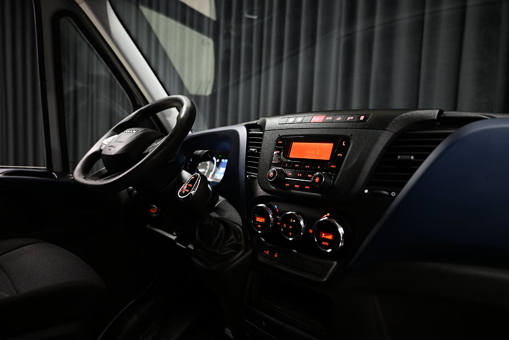 2f5393dc 5b26 8fcb 0fba 000018d9114e.jpg