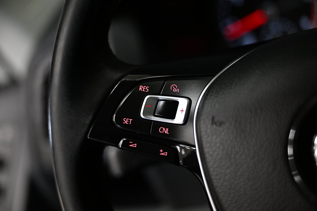 2f993416 c32d 58b0 c8ca 0000e619eeaf.jpg