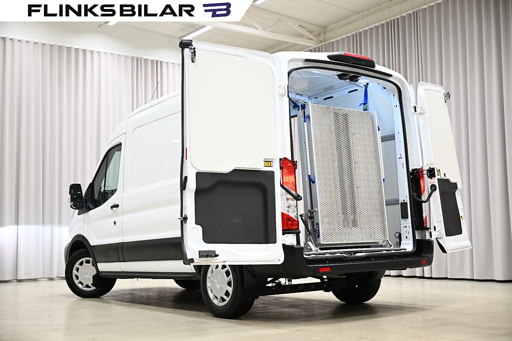 33583568 339e a677 4473 0000ebcabd4c.jpg