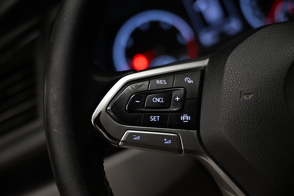 3455c32a 7ab2 9385 dd78 00008230487a.jpg