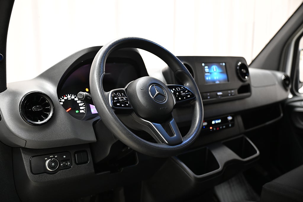 35fe683a 39fe 34c3 85fb 000053b1c966.jpg