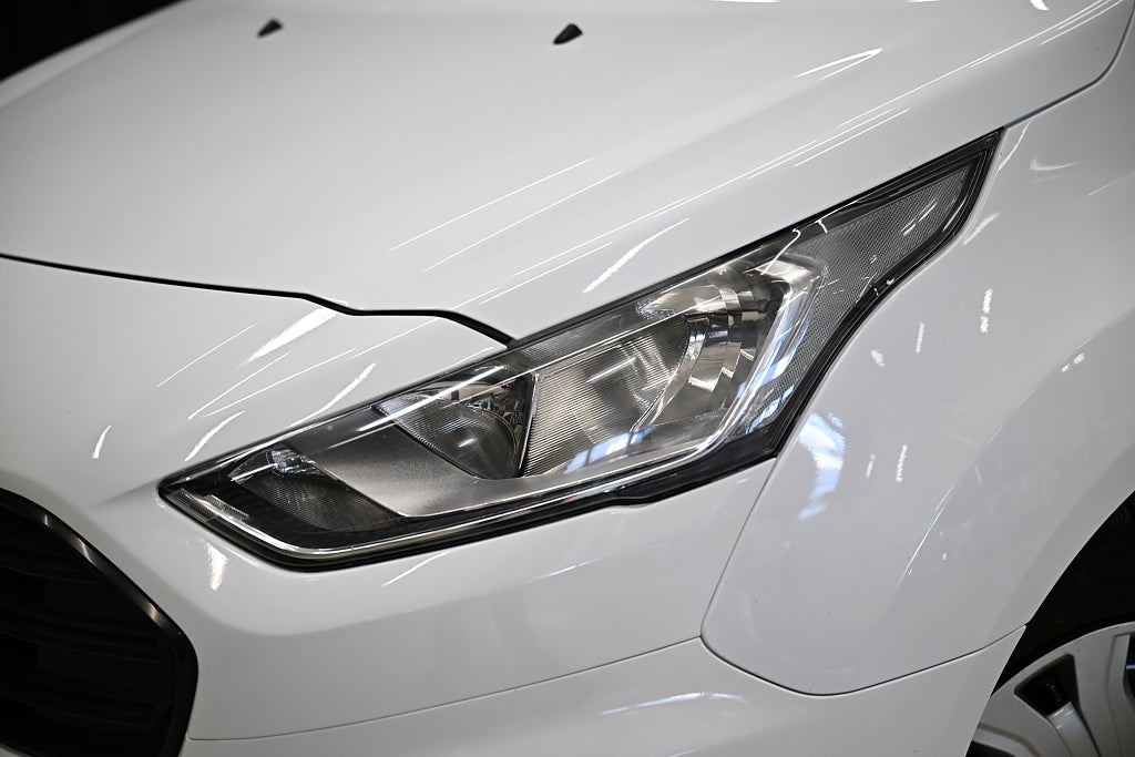 38351232 b335 2748 5c9f 00001ec555ad.jpg