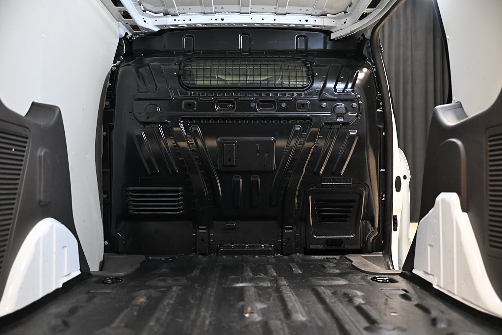 3b15ac6b f3aa 1d9e fd8b 0000c4b541ad.jpg