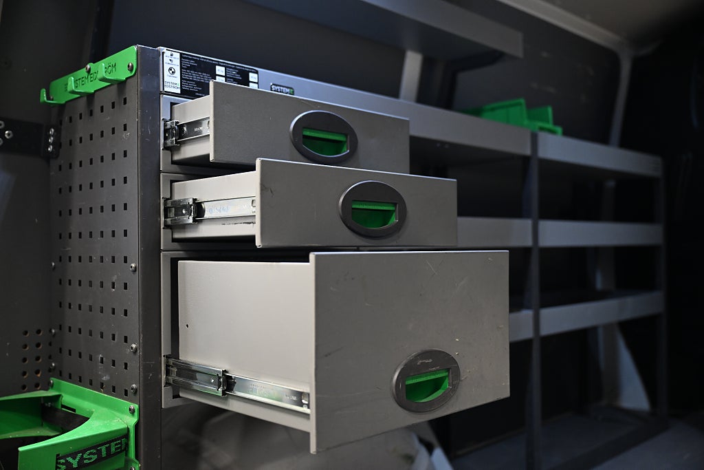 3c1332b3 1783 b440 48e0 000083ca34b3.jpg