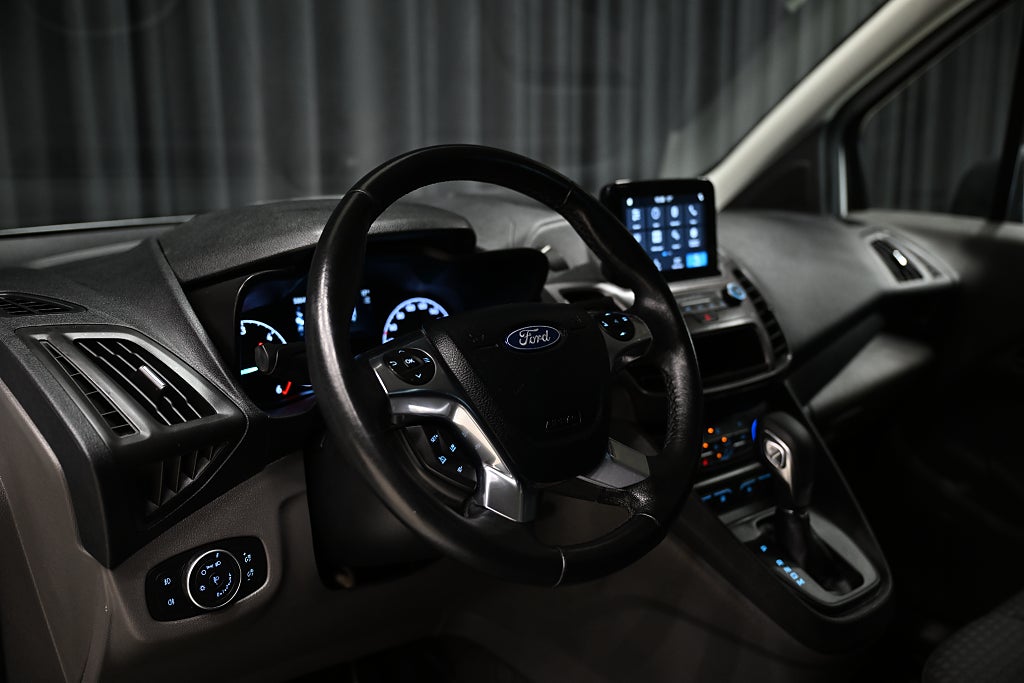 3c271c5c aab3 7c32 bd66 000057ad50e4.jpg