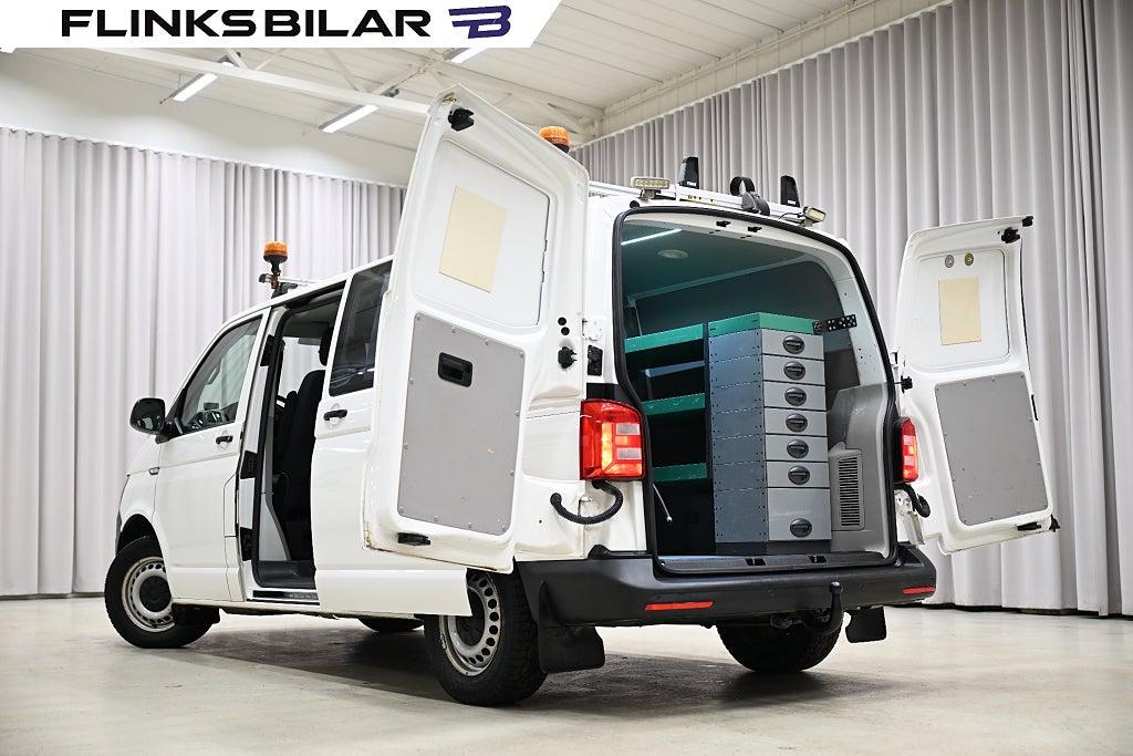 3ed84762 9a18 b781 ec44 0000c06e6970.jpg