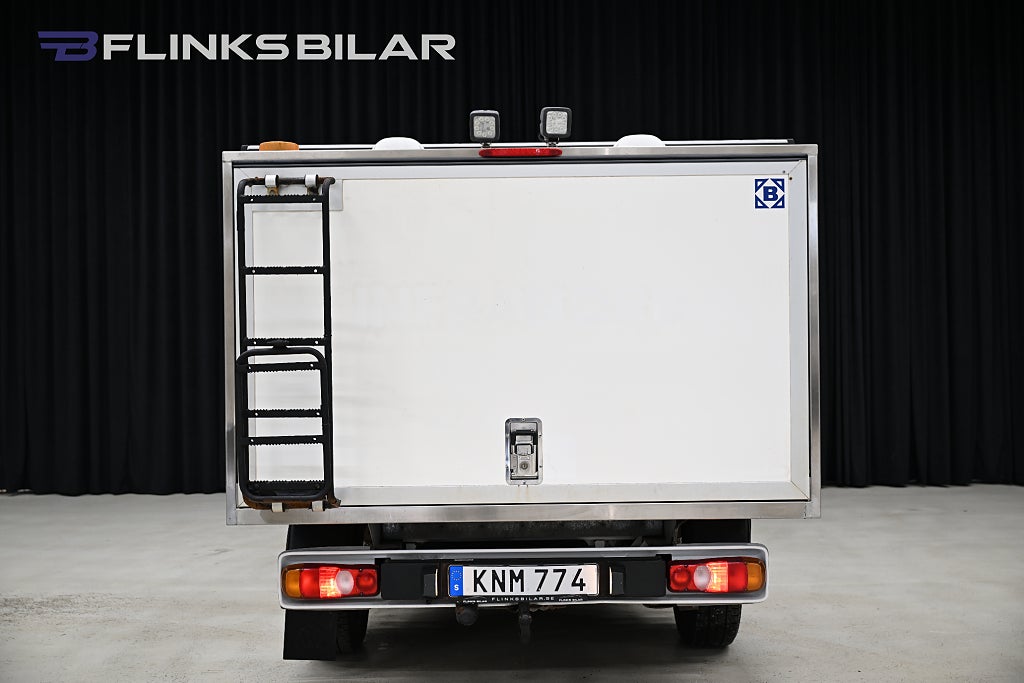 3f22a60d 09fe 73b6 0707 00004667259a.jpg