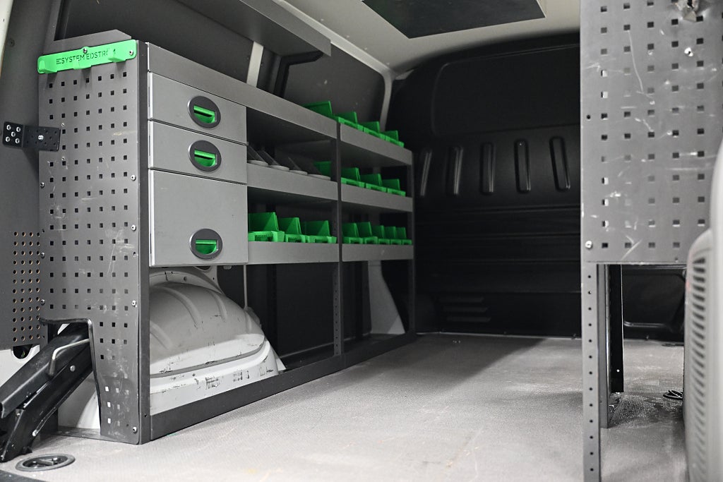 41b60e16 f4c7 9d2f d6d2 0000d8d76853.jpg