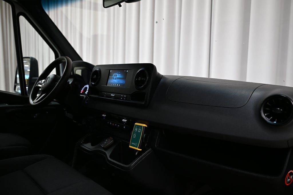 426449a9 8afa ff13 f2c3 0000612e1545.jpg