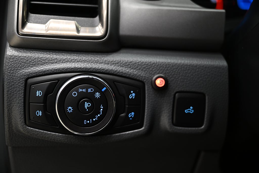 43cc17fa 7a77 9a7a e624 00006120705d.jpg