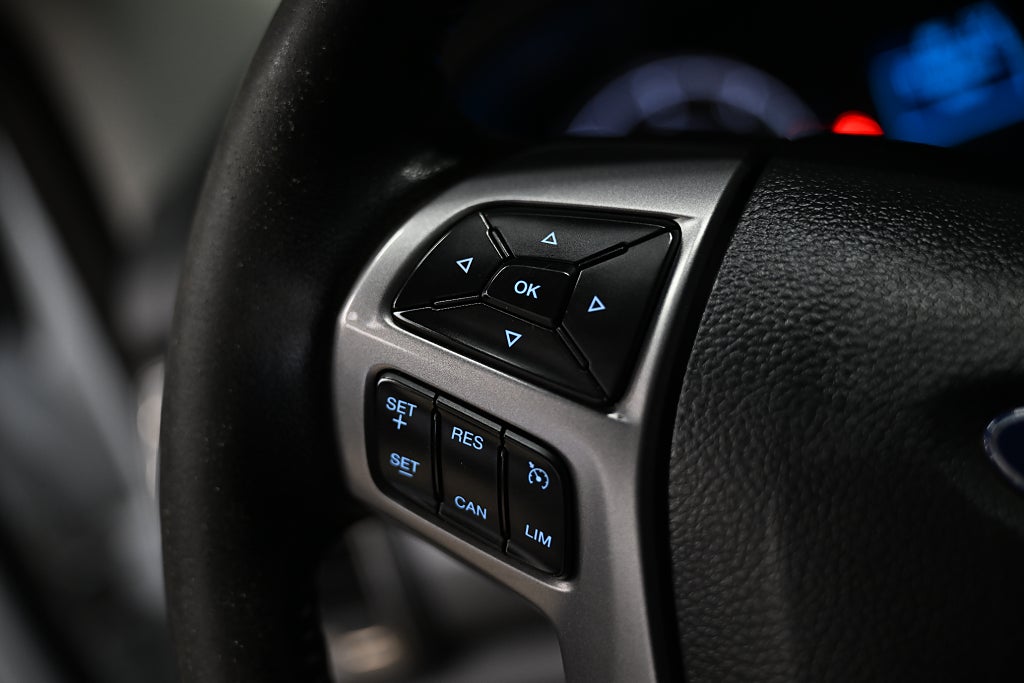 44287cb5 50b5 136e 465a 0000f5eccc32.jpg