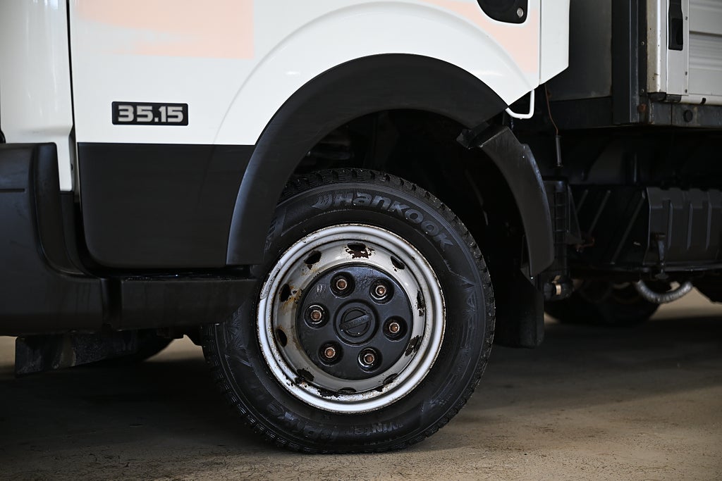 4492c3de ddce 8db4 c4b5 0000bb06599c.jpg