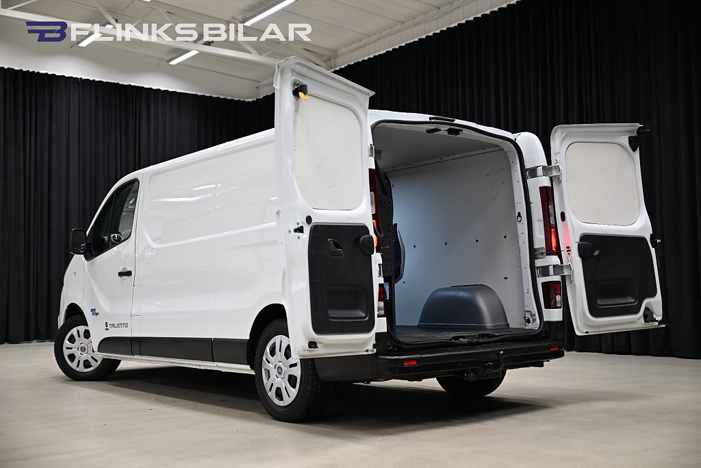 49309632 a454 1720 35a0 00004428cb38.jpg