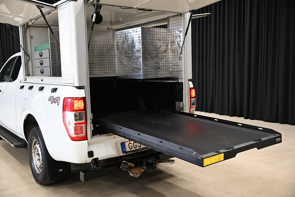 4b531cc3 8163 32ba db75 000044426e0f.jpg