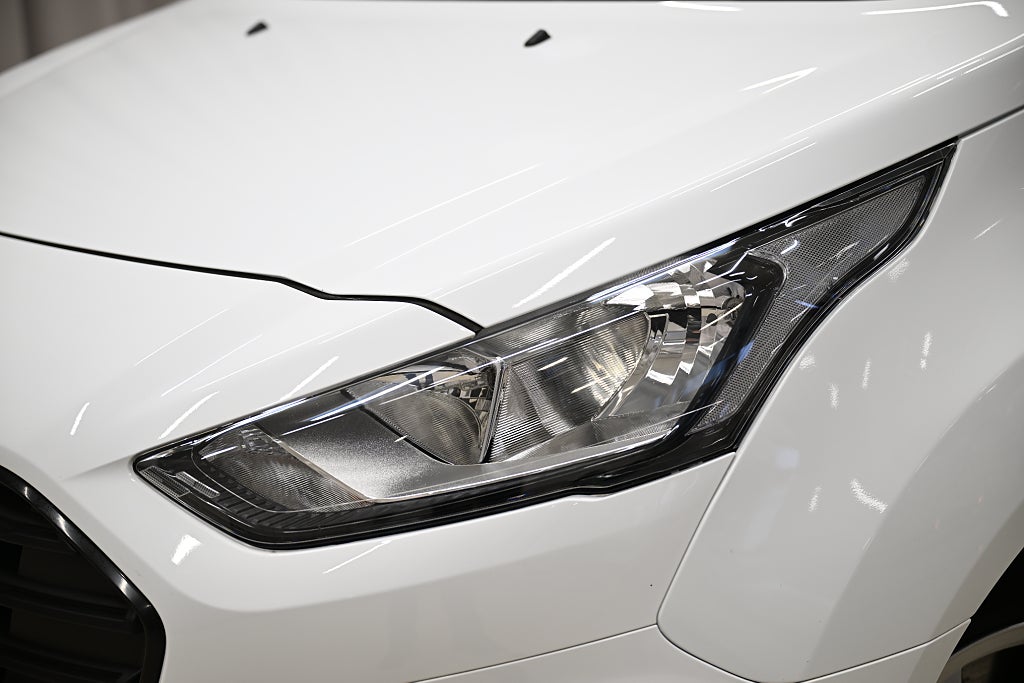 4b5f8779 8a02 277f 2cff 0000e7947ff7.jpg