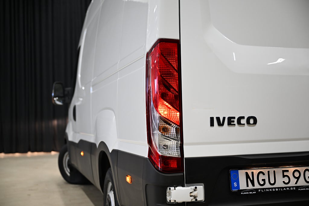 4b920342 72b9 cfec 7941 00008c6443ca.jpg