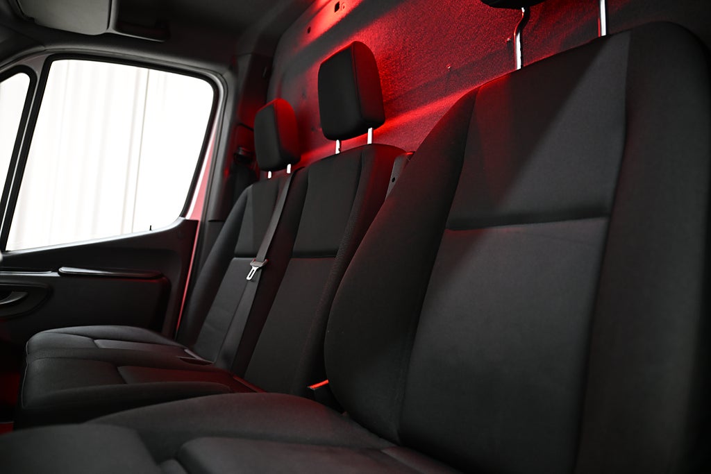 4bdb6632 eb2c 59f3 1723 00006d493341.jpg