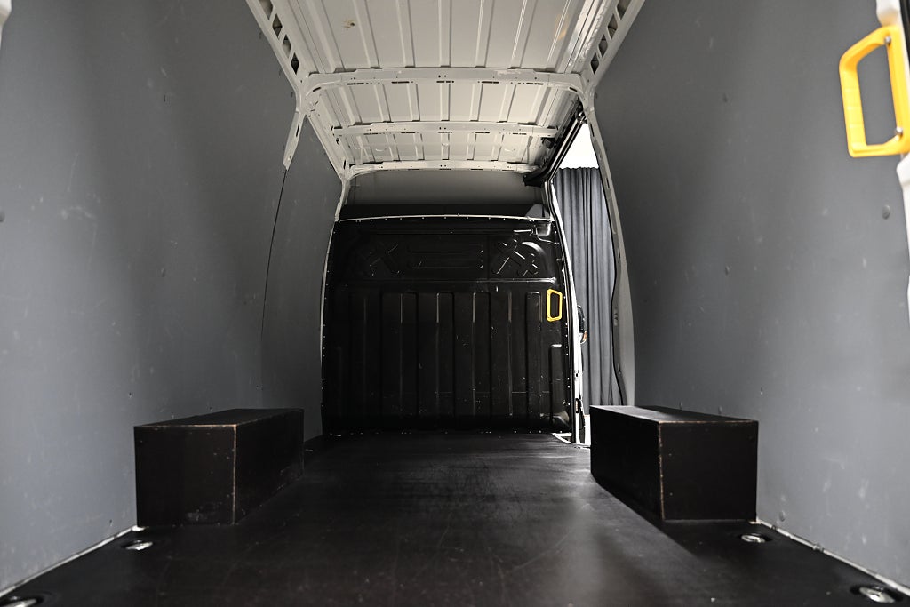 4c4c43d9 57fa 953d 7db1 000039aa0eff.jpg